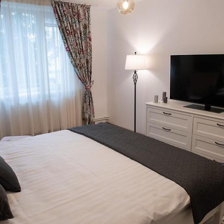 Appartement Urban Oasis à Piatra Neamţ Extérieur photo